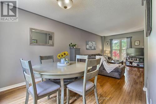 426 Pickering Crescent, Newmarket, ON - Indoor Photo Showing Dining Room