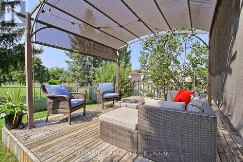 426 Pickering Crescent, Newmarket, ON - Outdoor With Deck Patio Veranda With Exterior