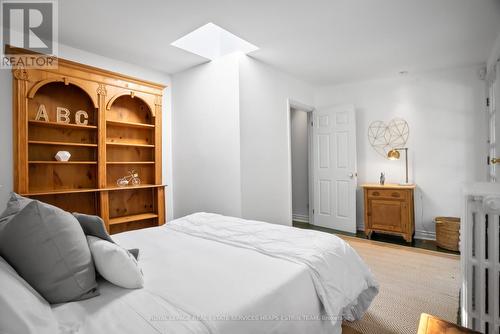 98 Macpherson Avenue, Toronto (Annex), ON - Indoor Photo Showing Bedroom