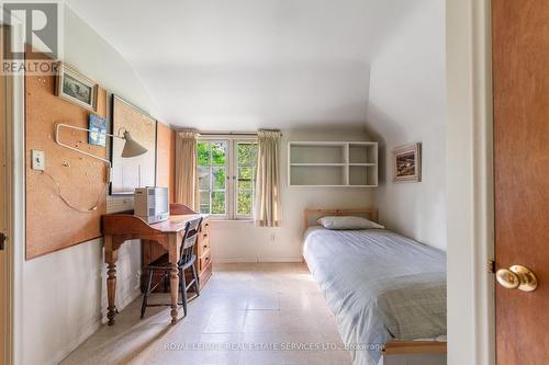 124 Roxborough Drive, Toronto (Rosedale-Moore Park), ON - Indoor Photo Showing Bedroom