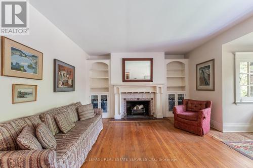 124 Roxborough Drive, Toronto, ON - Indoor Photo Showing Living Room With Fireplace