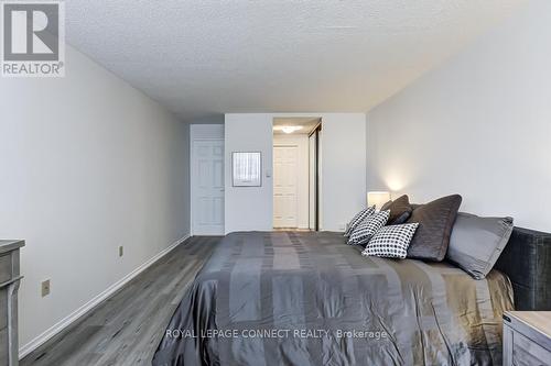 1908 - 75 Wynford Heights Crescent, Toronto, ON - Indoor Photo Showing Bedroom