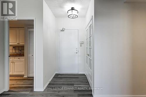 1908 - 75 Wynford Heights Crescent, Toronto, ON - Indoor Photo Showing Other Room