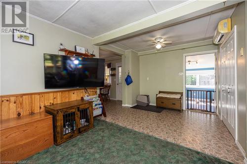 134 Paisley Drive, Chatsworth (Twp), ON - Indoor Photo Showing Other Room