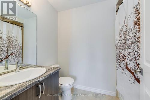 76 - 445 Ontario Street S, Milton, ON - Indoor Photo Showing Bathroom