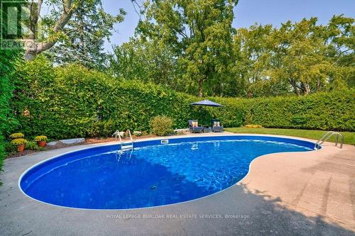 4235 Spruce Avenue, Burlington (Shoreacres), ON - Outdoor With In Ground Pool With Backyard