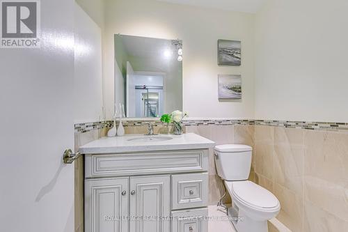 3498 Redmond Road, Mississauga (Fairview), ON - Indoor Photo Showing Bathroom