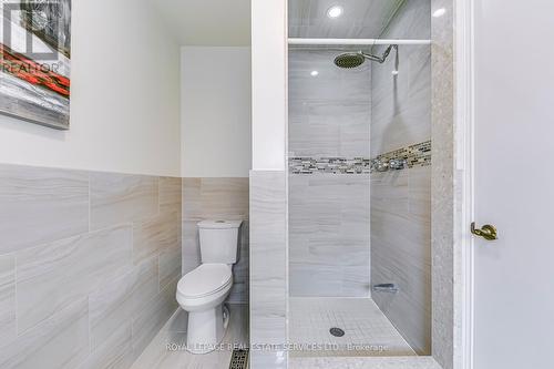 3498 Redmond Road, Mississauga, ON - Indoor Photo Showing Bathroom