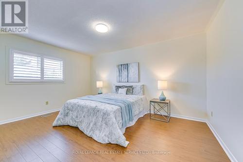 3498 Redmond Road, Mississauga (Fairview), ON - Indoor Photo Showing Bedroom