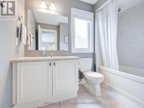 22 Oceans Pond Court, Caledon (Caledon East), ON - Indoor Photo Showing Bathroom