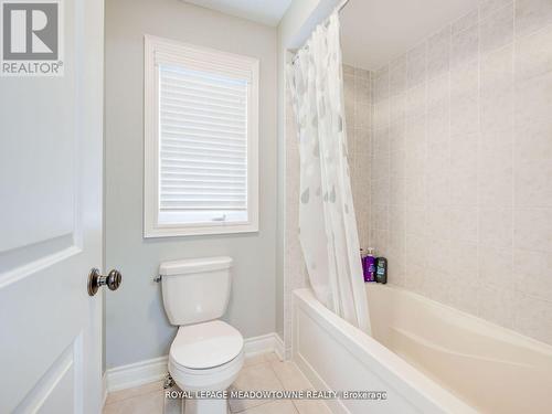 22 Oceans Pond Court, Caledon (Caledon East), ON - Indoor Photo Showing Bathroom