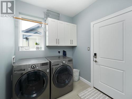 1436 Omineca Place, Prince George, BC - Indoor Photo Showing Laundry Room