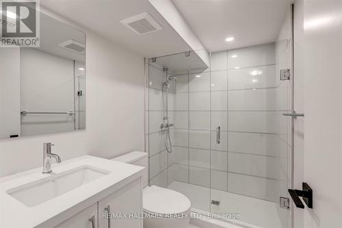 Bsmt 1 - 979 Avenue Road, Toronto (Yonge-Eglinton), ON - Indoor Photo Showing Bathroom