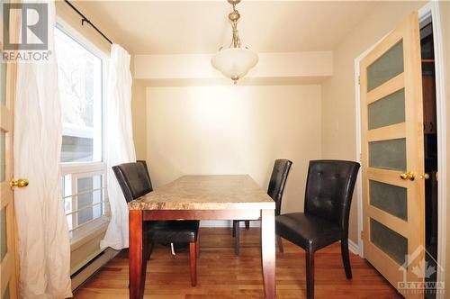 311 Presland Road Unit#A, Ottawa, ON - Indoor Photo Showing Dining Room