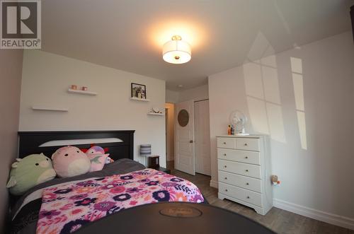 37 Hands Road, Cbs, NL - Indoor Photo Showing Bedroom