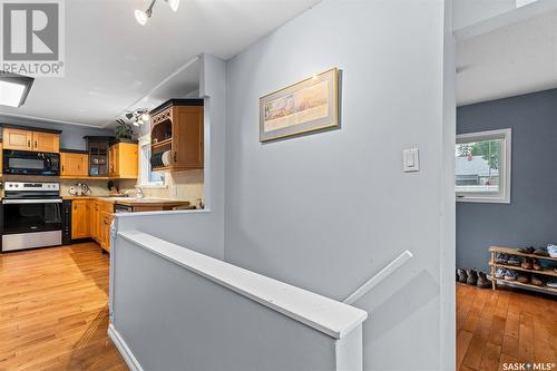 876 Monk Avenue, Moose Jaw, SK - Indoor Photo Showing Kitchen