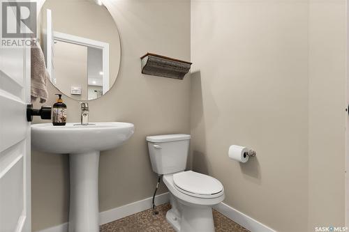 7 Stanford Road, White City, SK - Indoor Photo Showing Bathroom