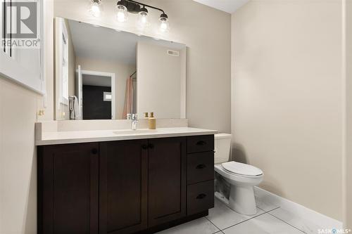 7 Stanford Road, White City, SK - Indoor Photo Showing Bathroom