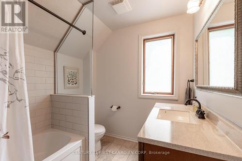 85 Elmwood Avenue E, London, ON - Indoor Photo Showing Bathroom