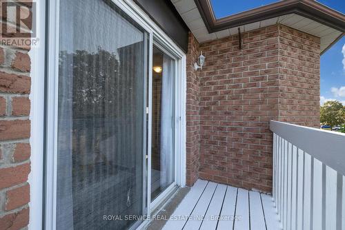 25 Mcfeeters Crescent, Clarington (Bowmanville), ON - Outdoor With Balcony With Exterior