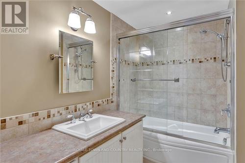 80 Laxton Twp 5Th Line, Kawartha Lakes (Kirkfield), ON - Indoor Photo Showing Bathroom