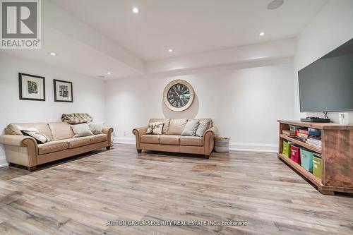 2464 15Th Side Road, New Tecumseth, ON - Indoor Photo Showing Other Room