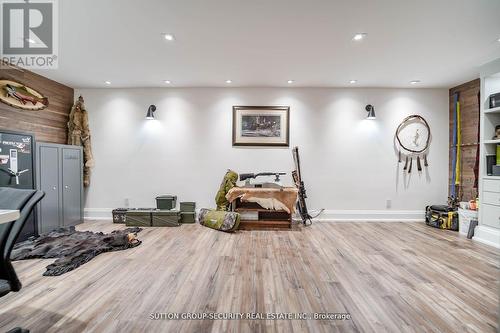 2464 15Th Side Road, New Tecumseth, ON - Indoor Photo Showing Other Room