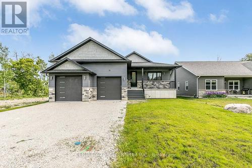 18 Lakeshore Road, Wasaga Beach, ON 