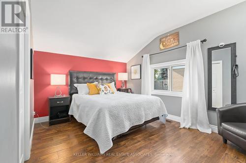 48 Mcgilvray Crescent, Halton Hills, ON - Indoor Photo Showing Bedroom