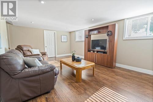 48 Mcgilvray Crescent, Halton Hills, ON - Indoor Photo Showing Living Room