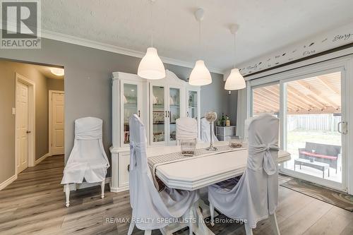 470 Kingsleigh Court, Milton, ON - Indoor Photo Showing Dining Room