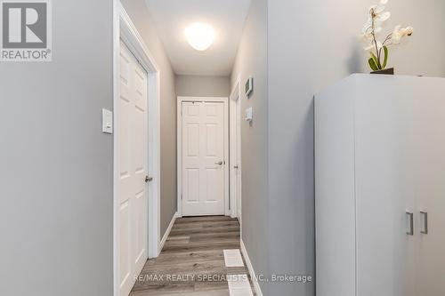 470 Kingsleigh Court, Milton, ON - Indoor Photo Showing Other Room