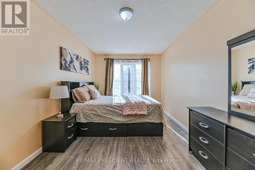 15 Triple Crown Avenue, Toronto, ON - Indoor Photo Showing Bedroom