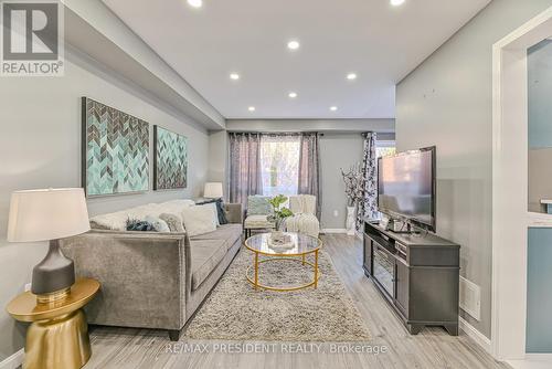 15 Triple Crown Avenue, Toronto (West Humber-Clairville), ON - Indoor Photo Showing Living Room