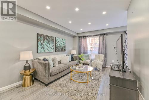 15 Triple Crown Avenue, Toronto (West Humber-Clairville), ON - Indoor Photo Showing Living Room