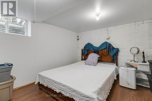 88 Egerton Street, London, ON - Indoor Photo Showing Bedroom