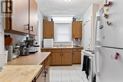 535-541 Pine Street, Windsor, ON - Indoor Photo Showing Kitchen