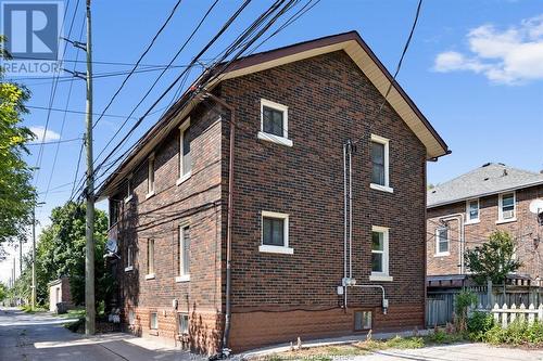 535-541 Pine Street, Windsor, ON - Outdoor With Exterior