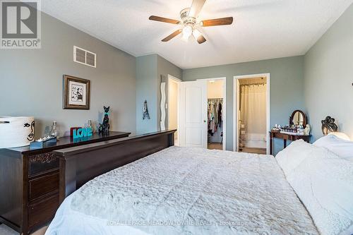 1255 Lamont Crescent, Milton (Clarke), ON - Indoor Photo Showing Bedroom