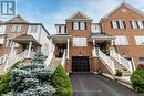 1255 Lamont Crescent, Milton (Clarke), ON  - Outdoor With Facade 