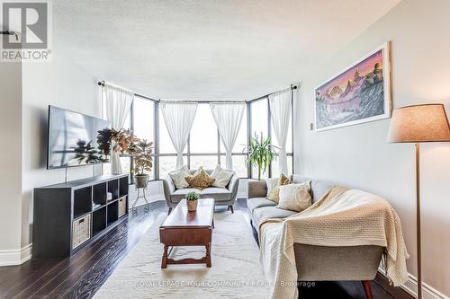 2307 - 1333 Bloor Street, Mississauga (Applewood), ON - Indoor Photo Showing Living Room