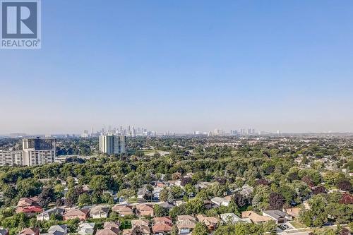 2307 - 1333 Bloor Street, Mississauga (Applewood), ON - Outdoor With View