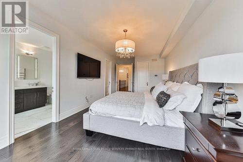 116 Maurice Drive, Oakville, ON - Indoor Photo Showing Bedroom