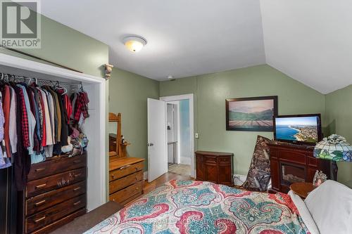 69 Peter Street, Port Hope, ON - Indoor Photo Showing Bedroom