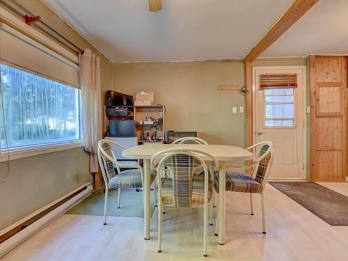 Salon - 189 Ch. Montcalm, Sainte-Marie-Salomé, QC - Indoor Photo Showing Dining Room