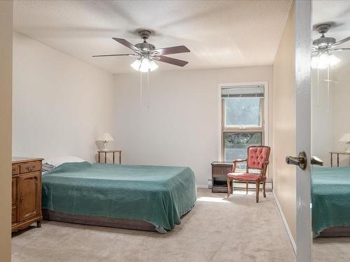 306-160 Vancouver Ave, Nanaimo, BC - Indoor Photo Showing Bedroom