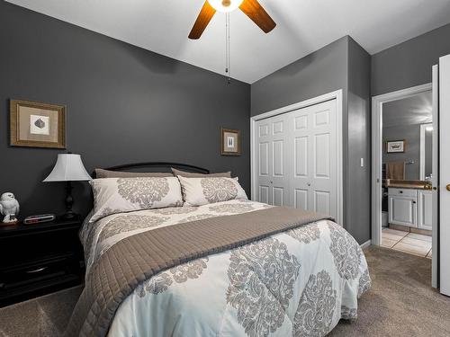 30-650 Harrington Rd, Kamloops, BC - Indoor Photo Showing Bedroom