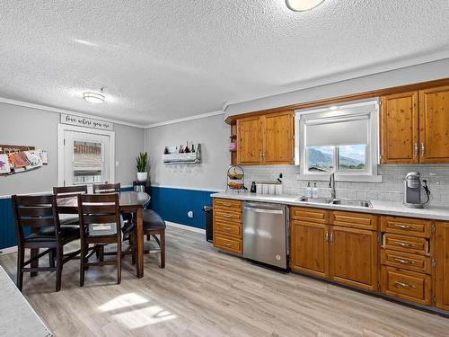 254 Viking Drive, Kamloops, BC - Indoor