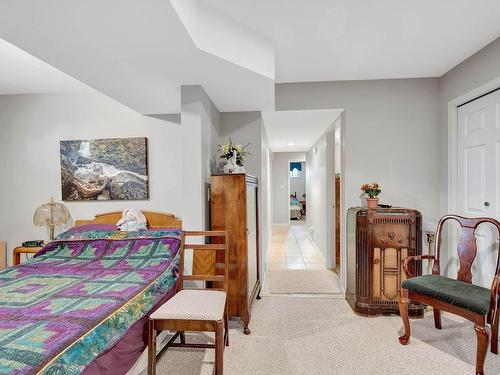 1200 13Th Street, Kamloops, BC - Indoor Photo Showing Bedroom