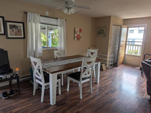 316 Aspen Drive, Chase, BC - Indoor Photo Showing Dining Room